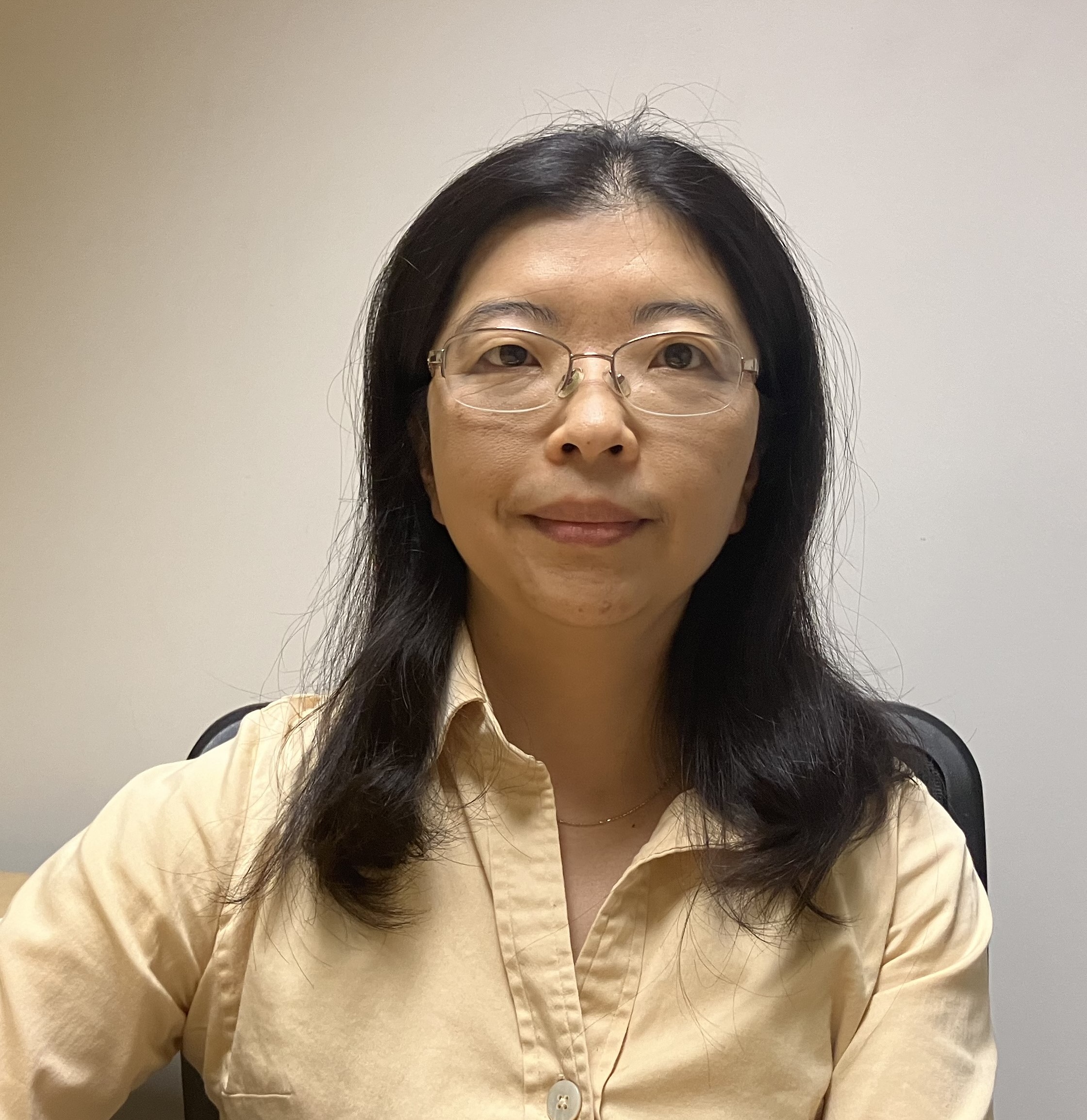instructor and Program Chair Winnie Li