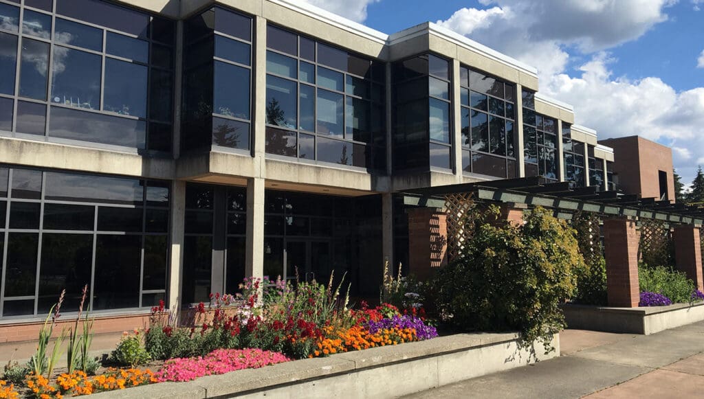 The L Building at Bellevue College.