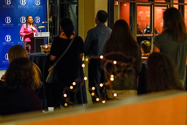 A scholarship recipient speaks to the group at the Donor Scholar Reception.