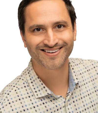 A photo of Ian Walker smiling