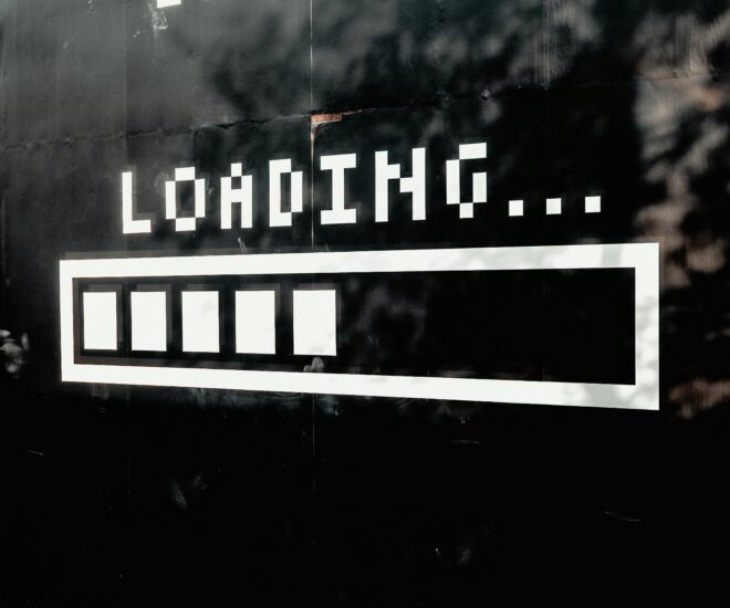 "loading..." and a progress bar halfway full on a black screen