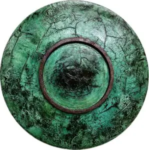 Green circle with cracked texture.
