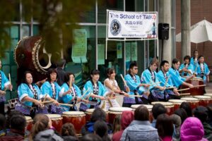 Taiko drummers