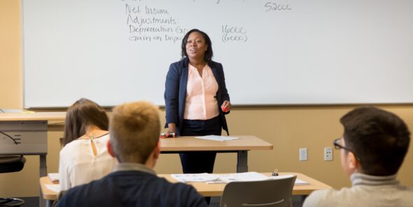 Sheila Lozan teaching