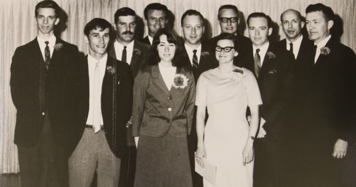 The first graduating class of Bellevue College