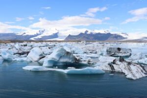 Picture of a glacier melting
