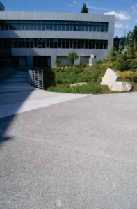 Image of the Porous pavement the surrounds the T Building