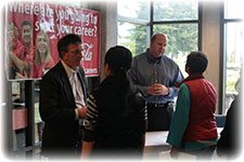 Students and employees at the job fair