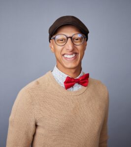 picture of Shaan-Shahabuddin, professor teaching in the 2025 Barcelona program