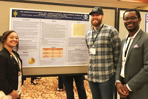 Brianna Manning, Jonathan Hignite, and Jasper Kinnay (Left to right) at the 2017 Western Psychology Association Meeting. 