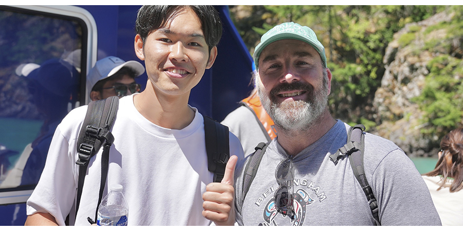 A student and our Student Engagement director smile for the camera at Diablo Lake.