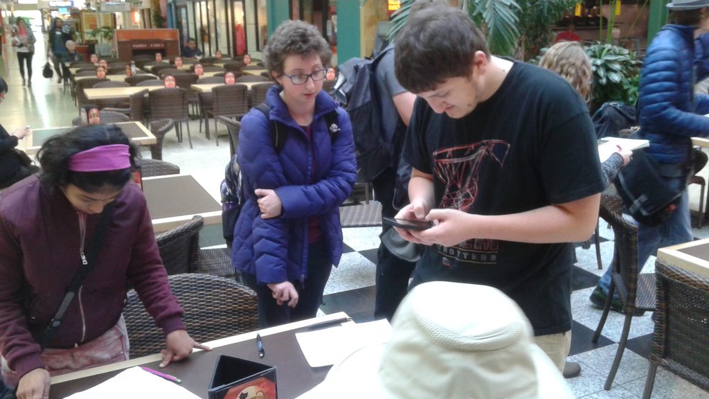 OLS Students work on a course project at the Crossroads Mall