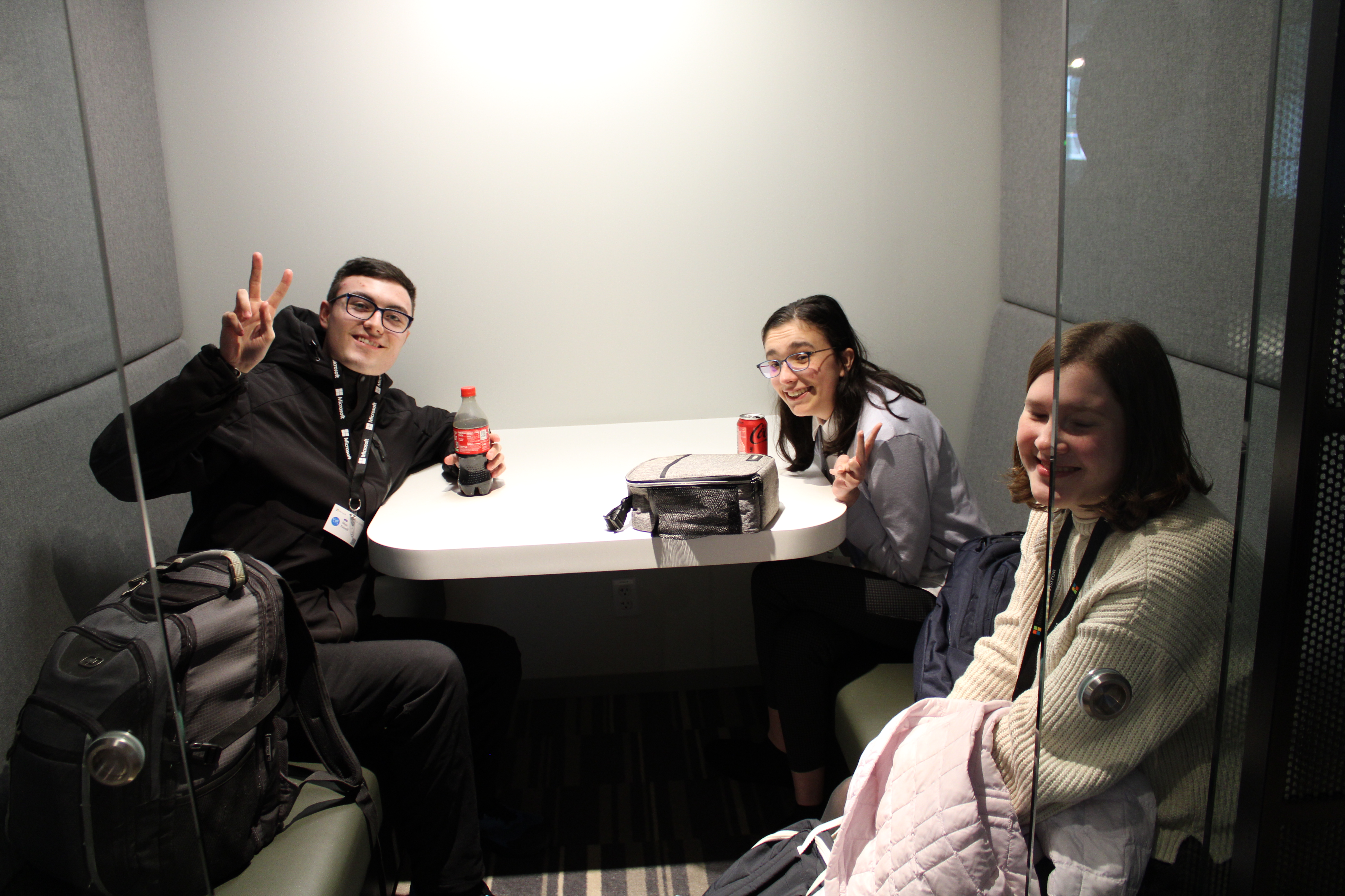 OLS Bellevue College students prepare for their mock interviews at Microsoft