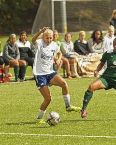 Anna Roslander had two assists and a goal in the win over Grays Harbor. photo by Rich Dworkis