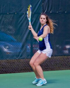 Number one singles Anna Lefebvre won 6-3, 6-1 to propel Bellevue over Treasure Valley. photo by Rich Dworkis.