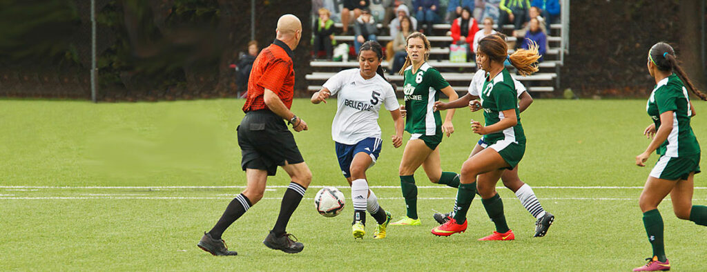 BC's Suri Johnson advances against Highline