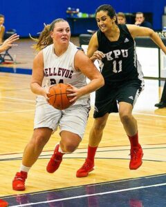 Shelby Kassuba had 27 points in the opening round win over Clackamas at the Pierce Tourney. photo by Rich Dworkis.