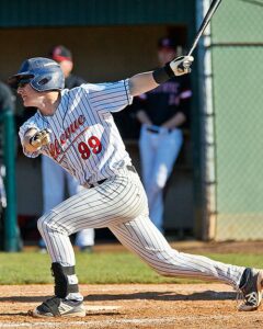 Eli Gallo had six hits on the day in Friday's sweep.