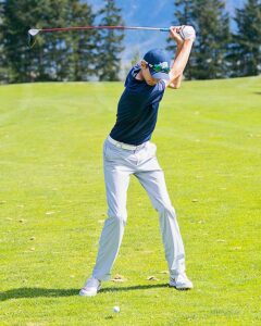 Dexter Simonds shot 72-75 to finish eighth overall at the NWAC Championships. 