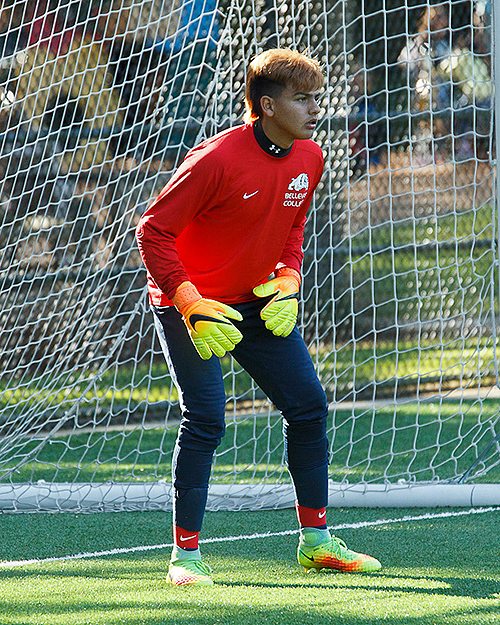men's soccer goalie