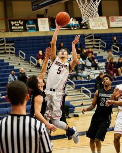 Jordan Muir-Keung went off for 28 points in the win on the road at Peninsula. photo by Rich Dworkis