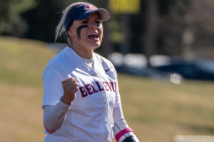 Bellevue Softball - encouraging the team