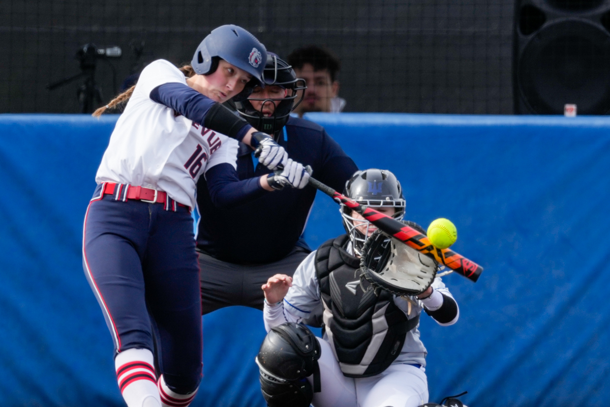 Softball Sweeps To End Regular Season :: Athletics Department