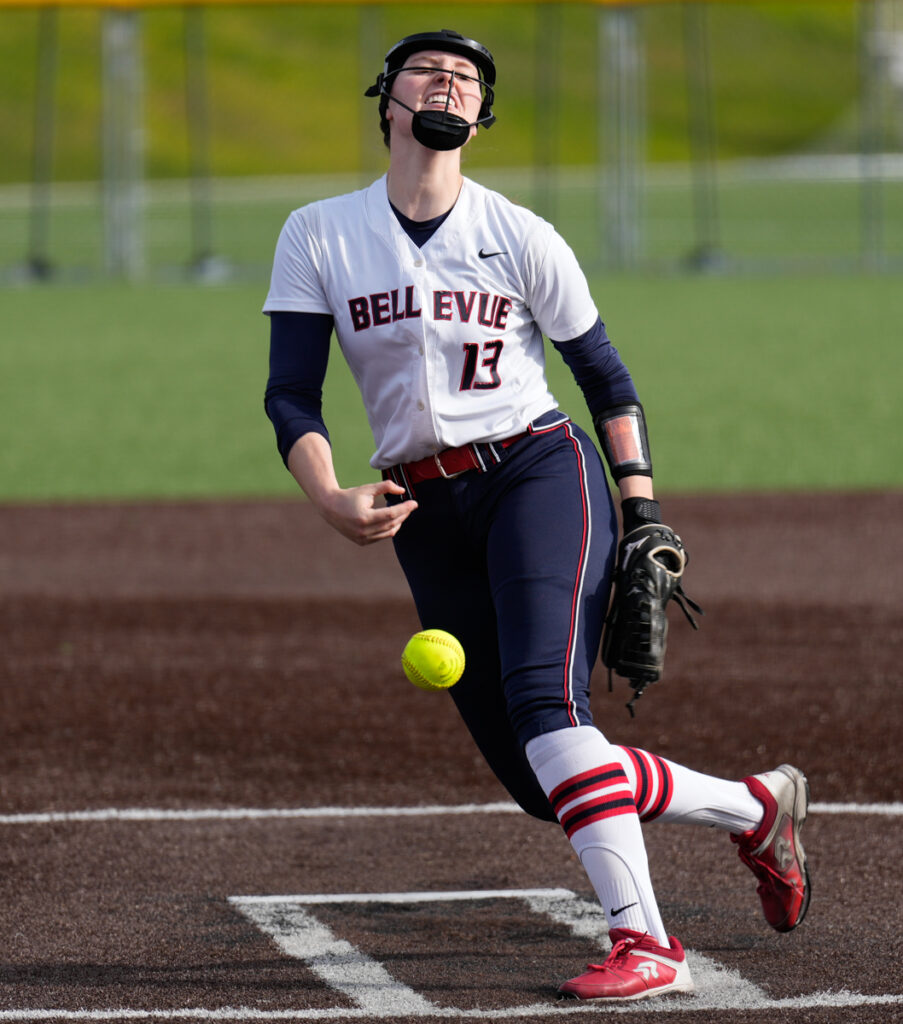 softball pitcher