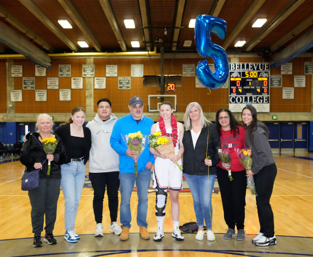 Bellevue College womens basketball sophomores