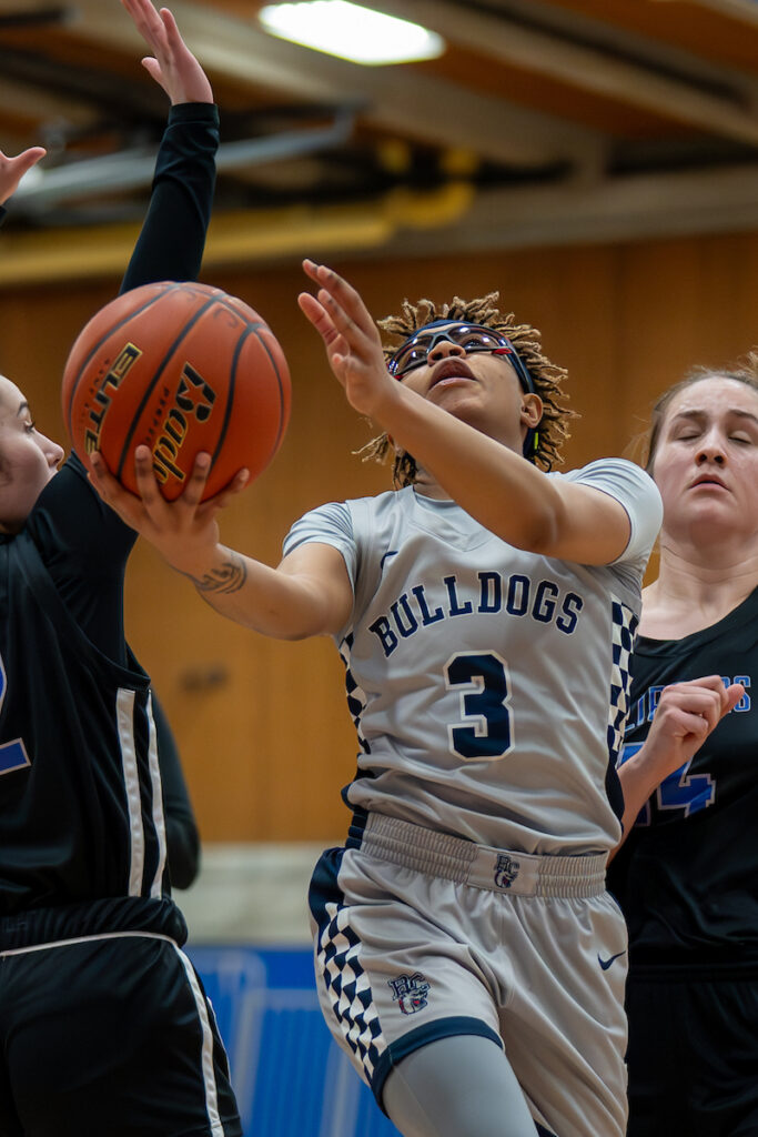 Bellevue women's basketball player