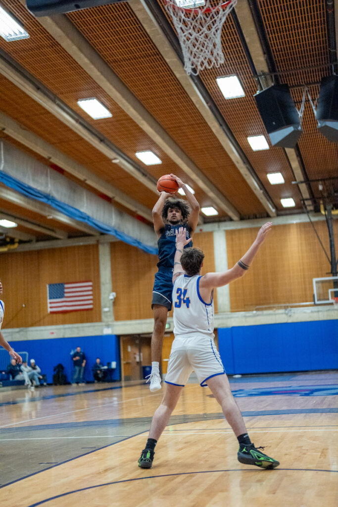 Bellevue College basketball player