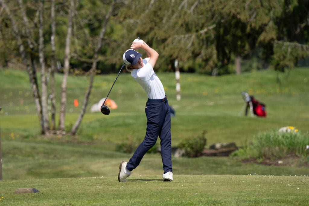 Bellevue College golfer