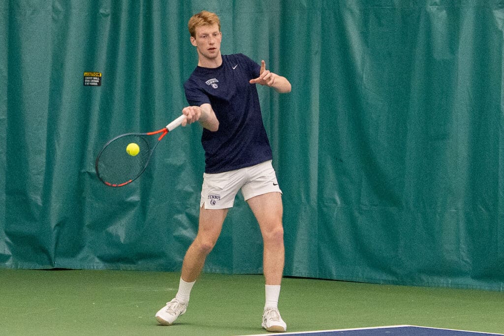 Bellevue College tennis player