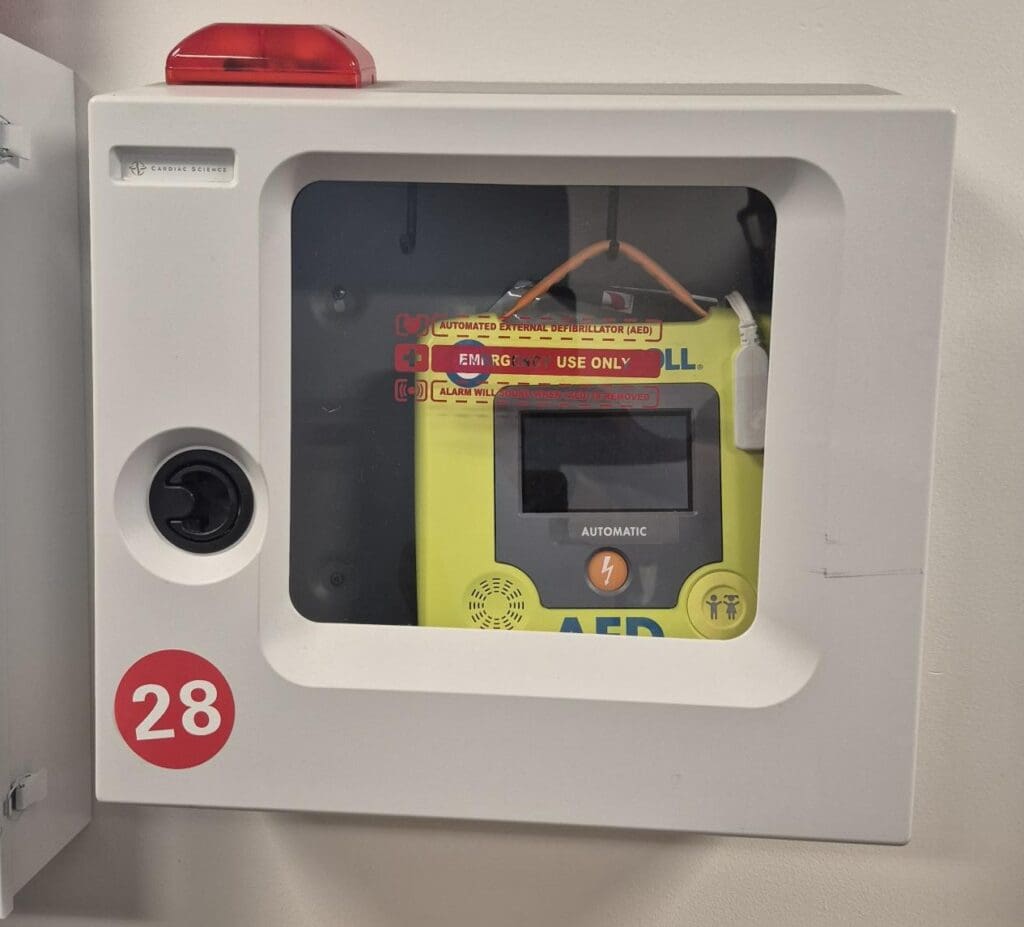 Picture of an AED