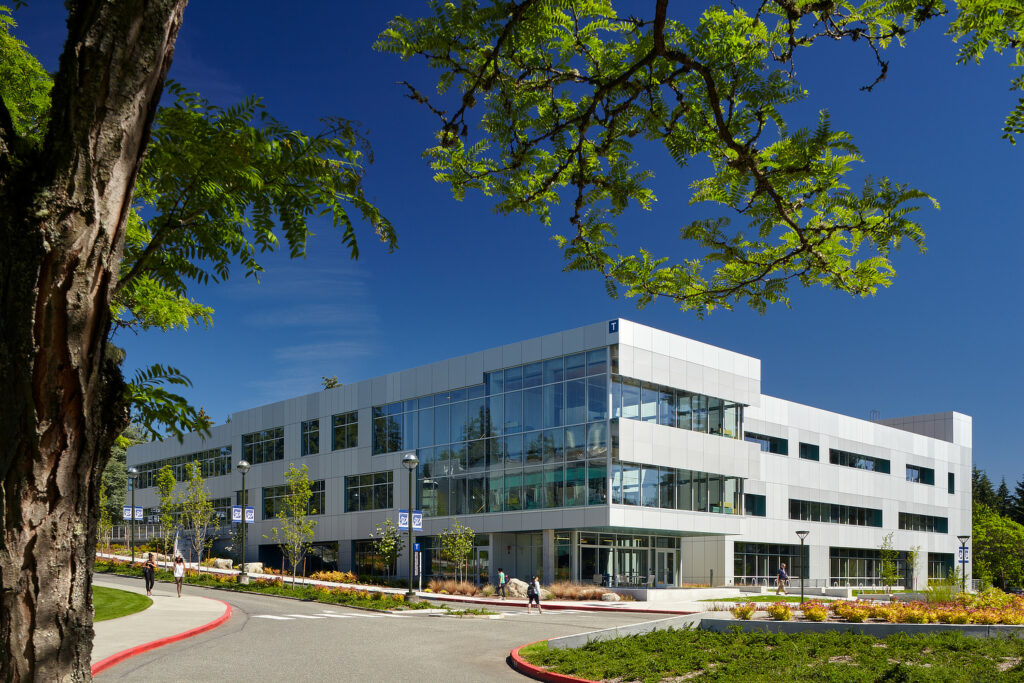T-Bldg