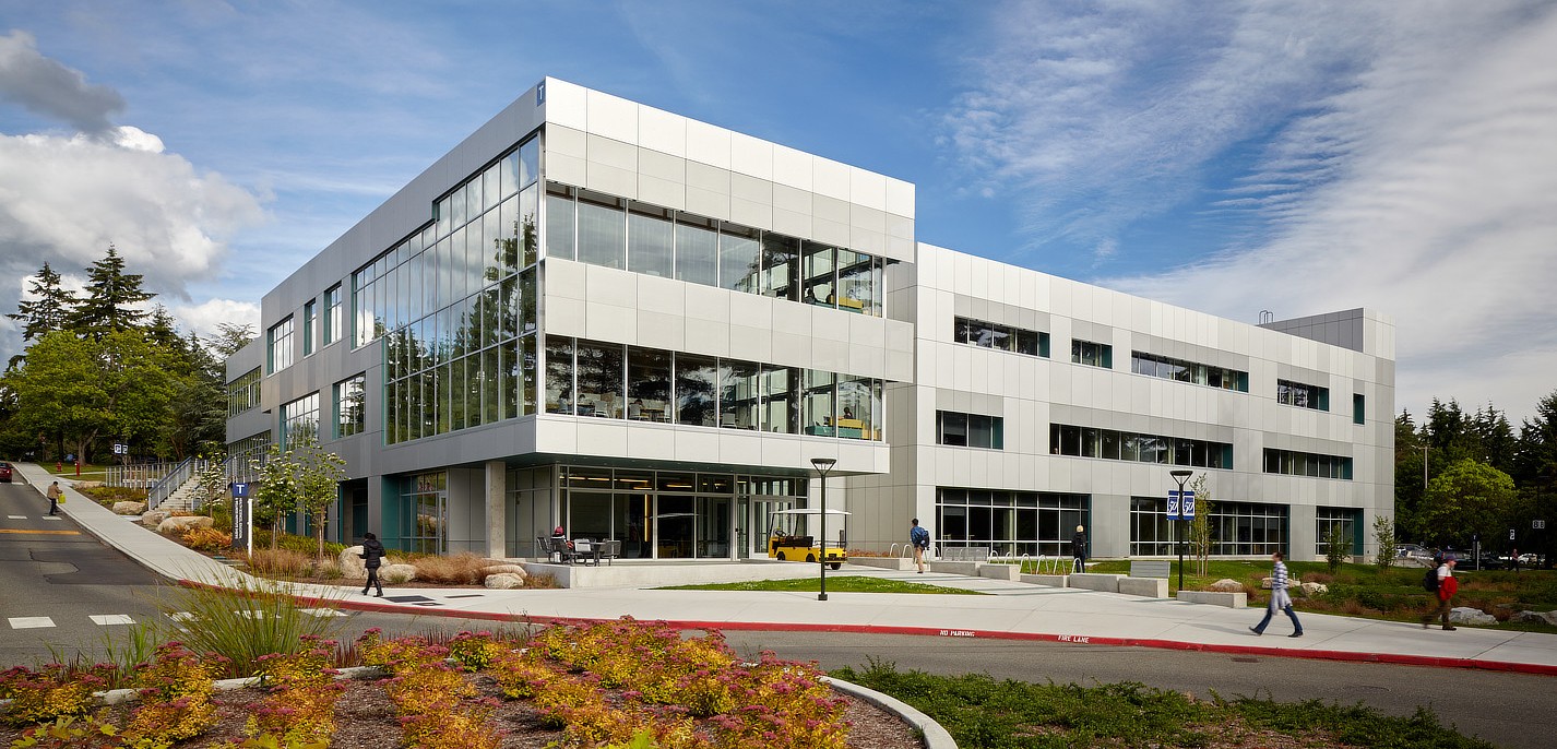 T-Building