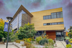U Building and front landscape