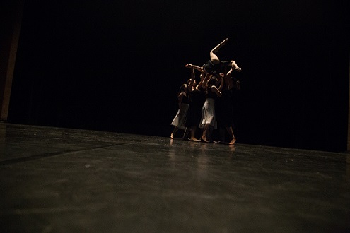 Small contempory dance group performance