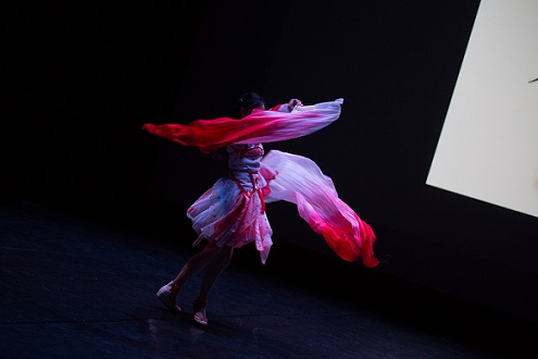 Solo performer dancing to Japanese music