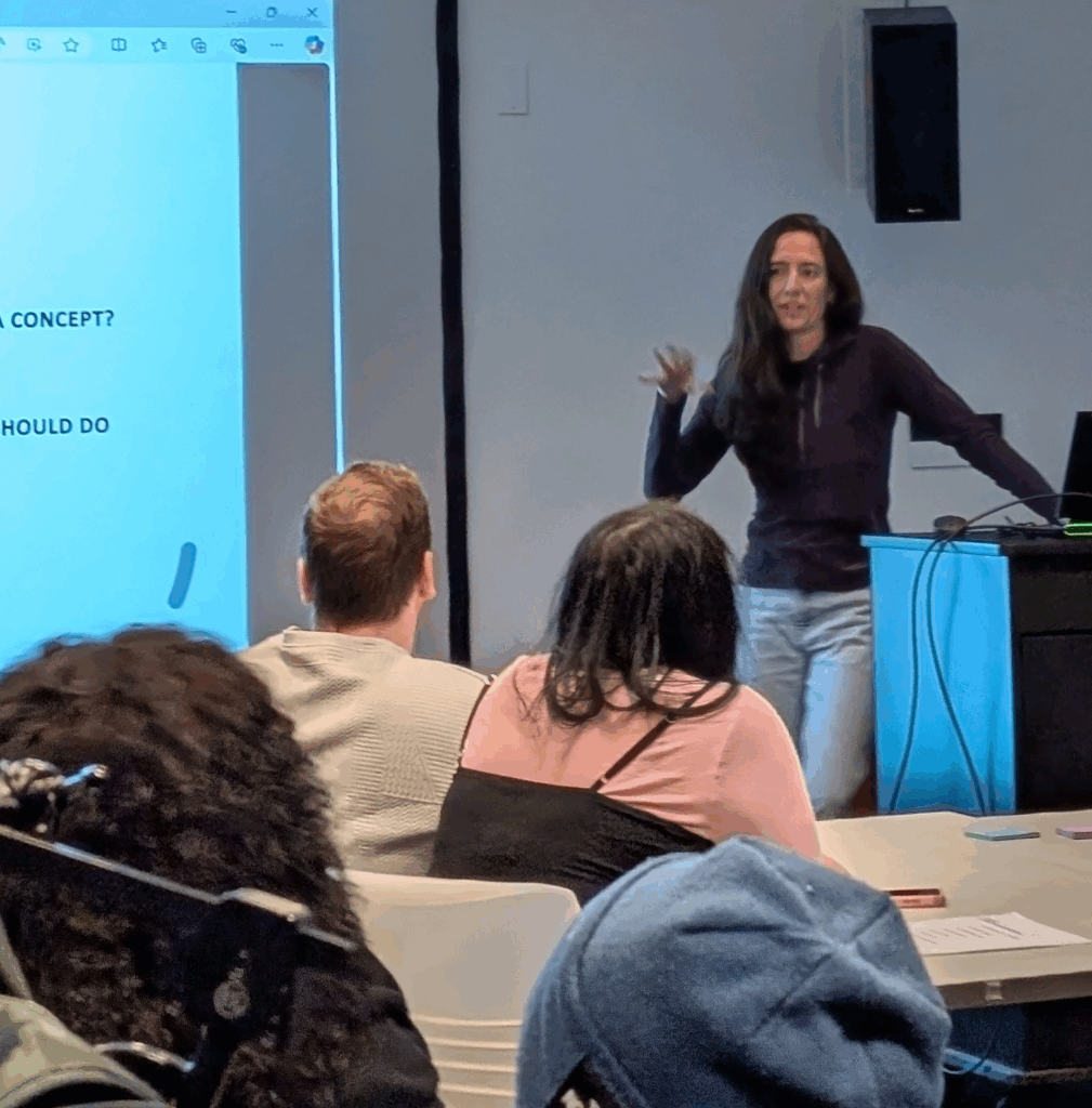 Maria Sanchez, XR Faculty Lead presenting to a DMA student course.
